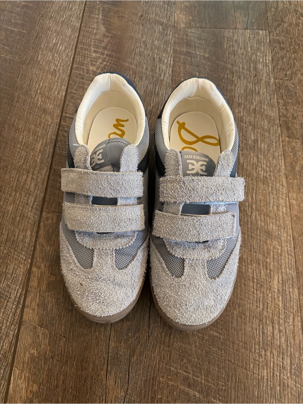 Sam Edelman Wonens Baby Blue Suede & Mesh Velcro Sneakers